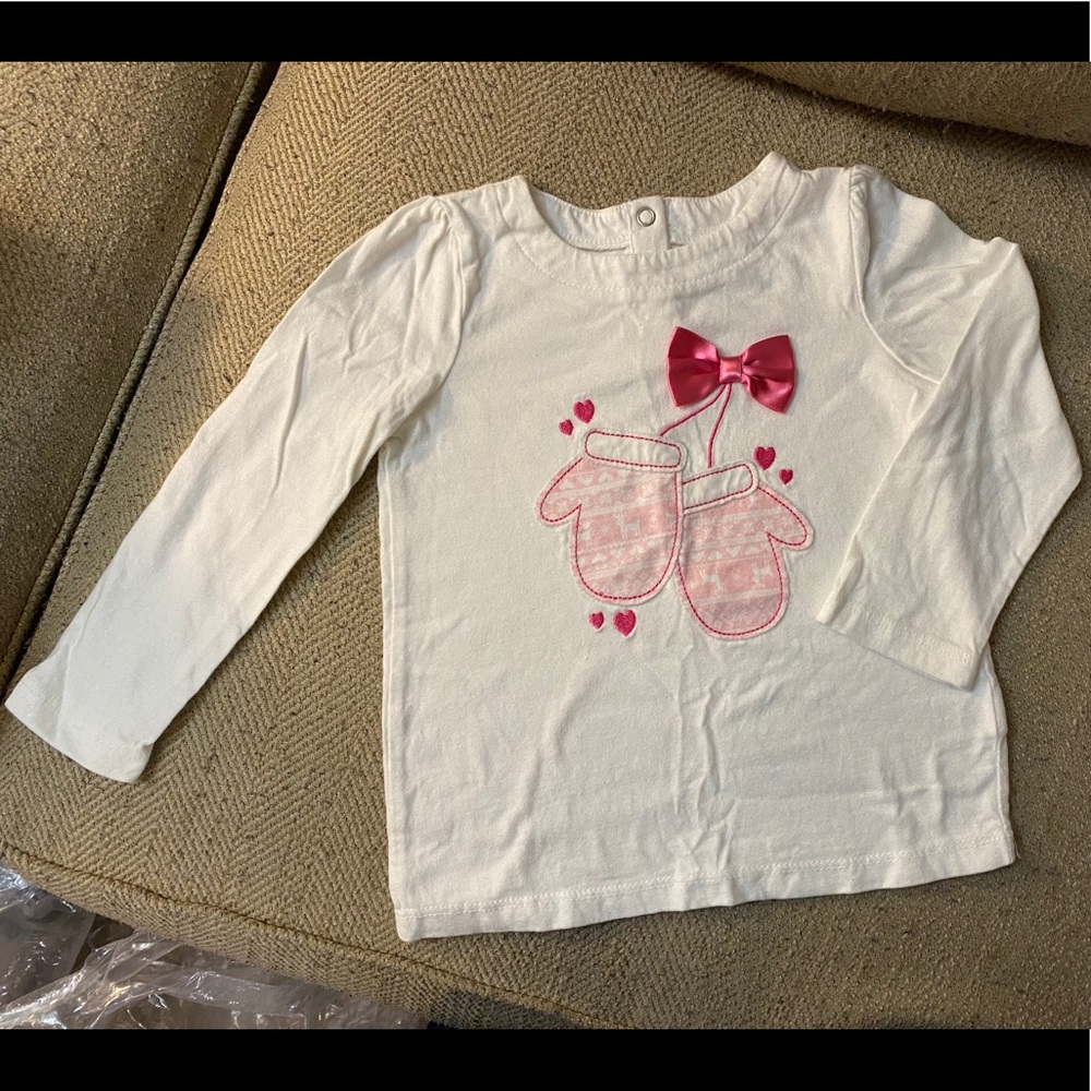 Mitten shirt